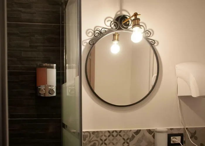 Fiera Boutique בית הארחה בולוניה